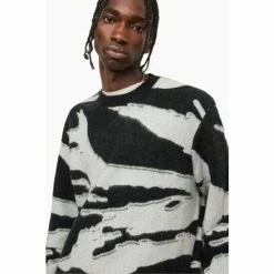 All Saints AllSaints Blue Minato Crew T-Shirt -AllSaints shop unnamed file 381