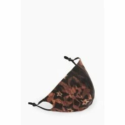 All Saints AllSaints Celia Brown Face Mask -AllSaints shop unnamed file 5367